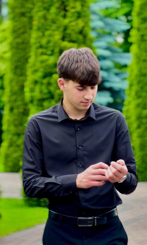 Andrei L.